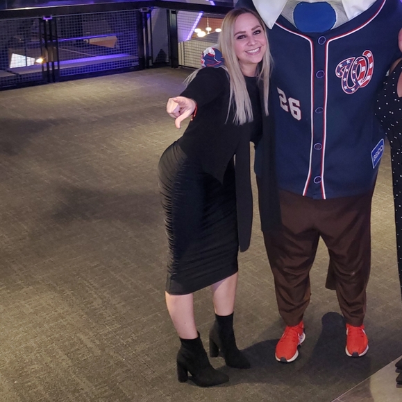 Black Dress - Picture 2 of 2